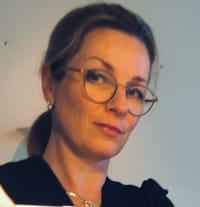Dr Anne-Christine Della Valle
